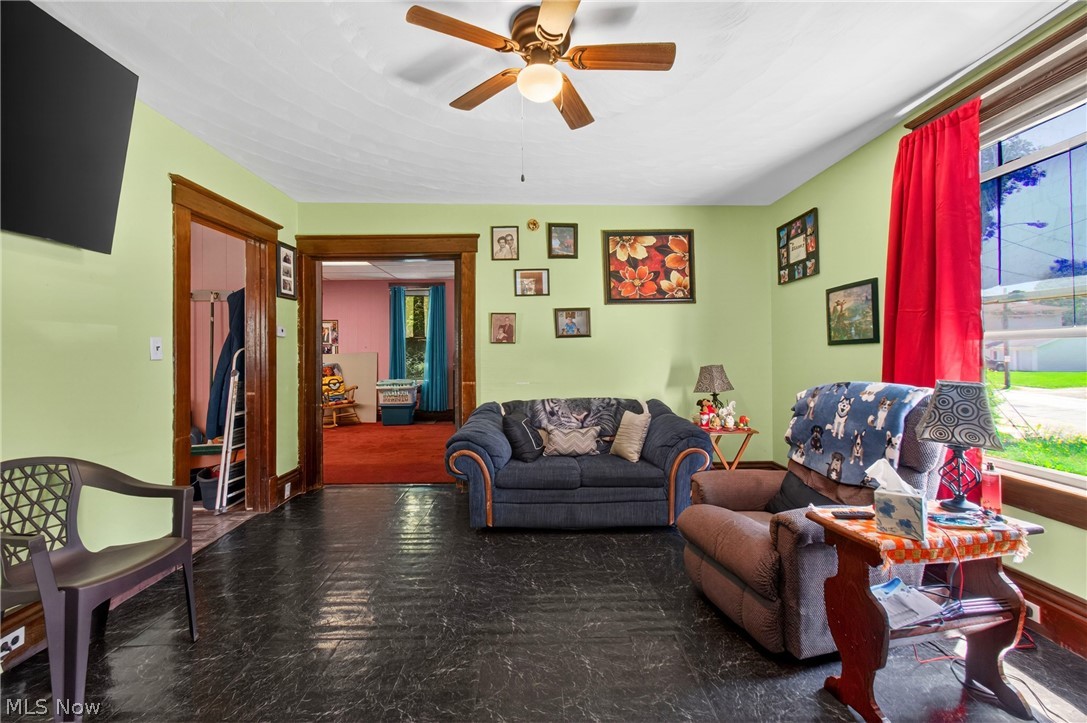 630 Walnut Road Southwest Massillon, OH 44647 - Photo 9 of 23