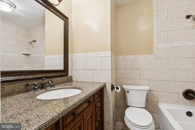 $3,750 | 7714 Arlen Street, Annandale, VA 22003