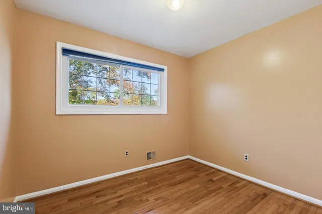 $3,750 | 7714 Arlen Street, Annandale, VA 22003