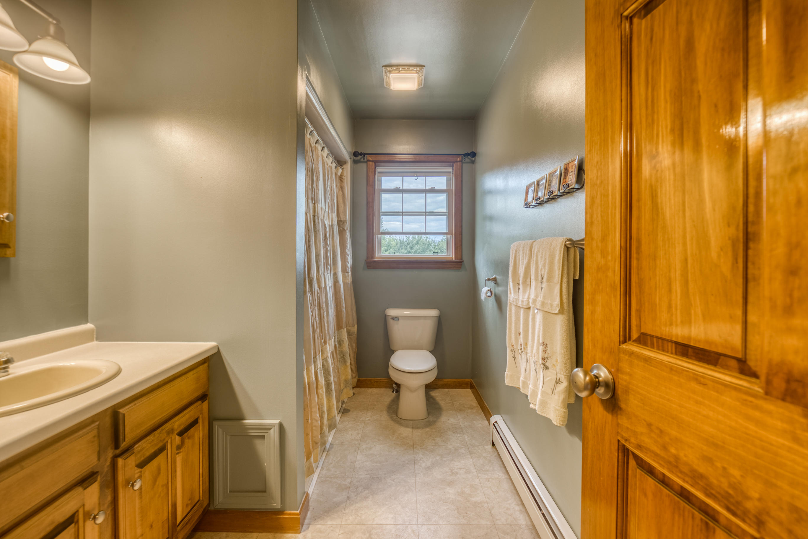 118 East Hebron Road Hebron, ME 04238 - Photo 13 of 42 B61I5951