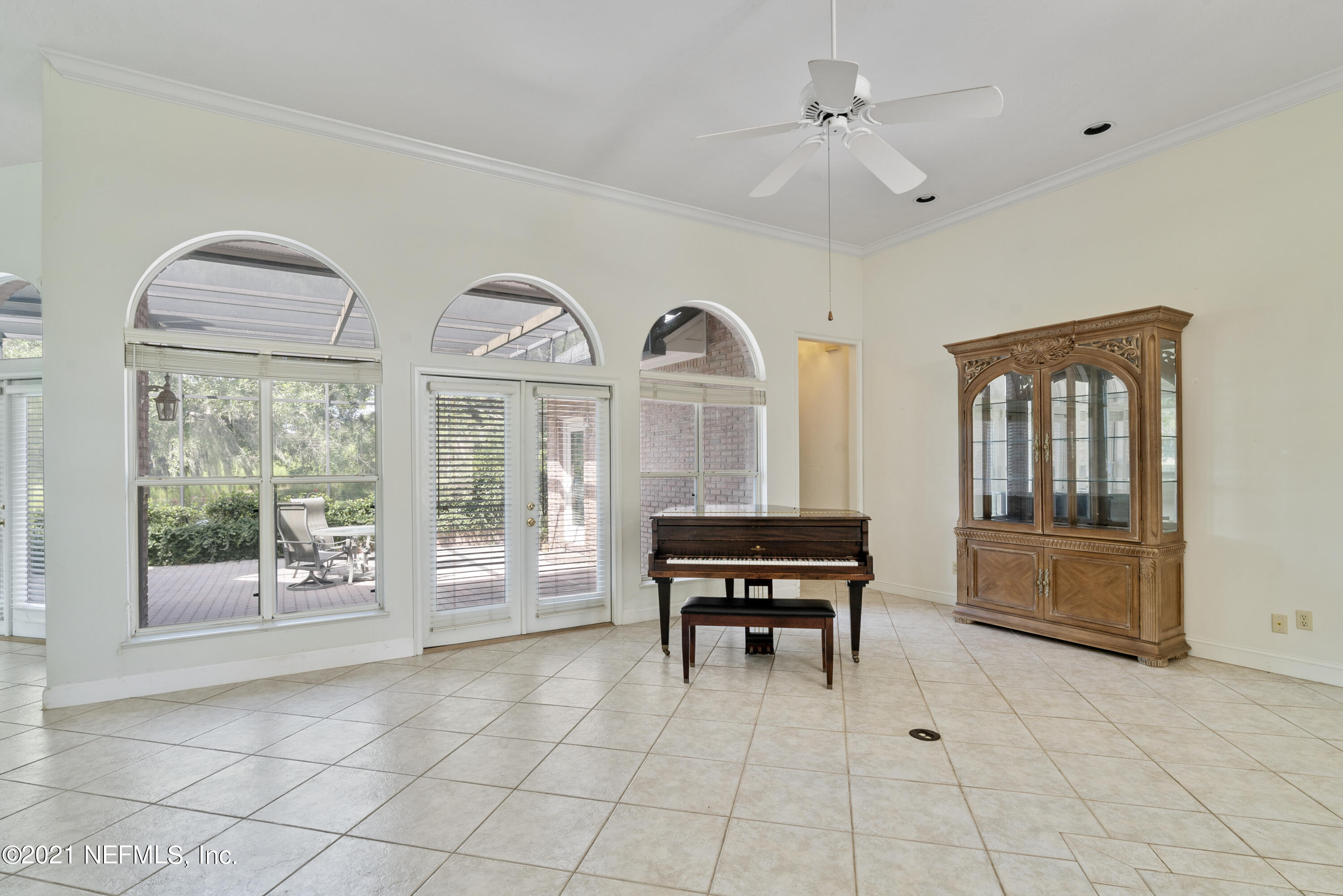668 Cherry Grove Road Orange Park, FL 32073 - Photo 10 of 44 Living Room