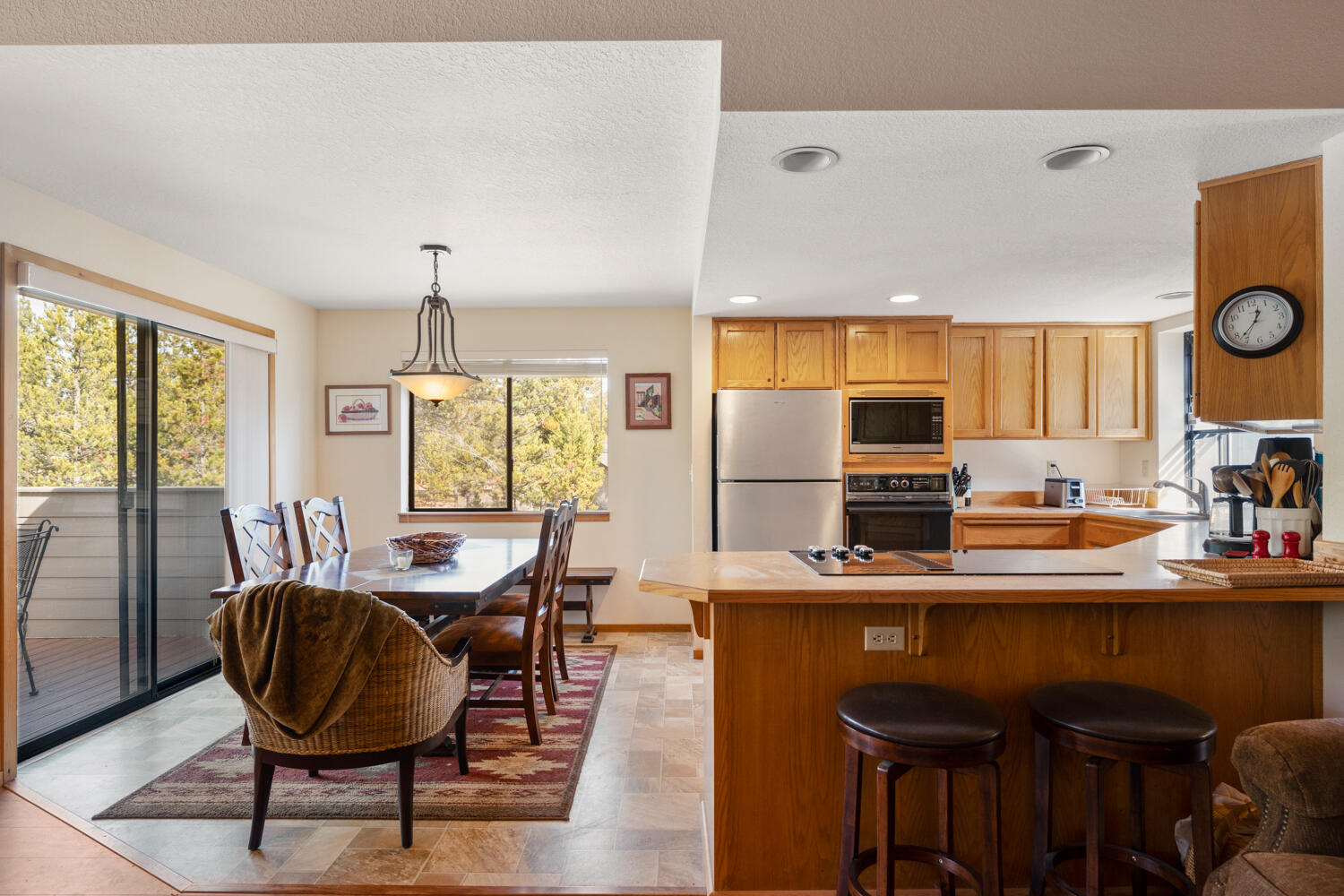 17772 West Core Road, Unit 19 Sunriver, OR 97707 - Photo 13 of 38 4