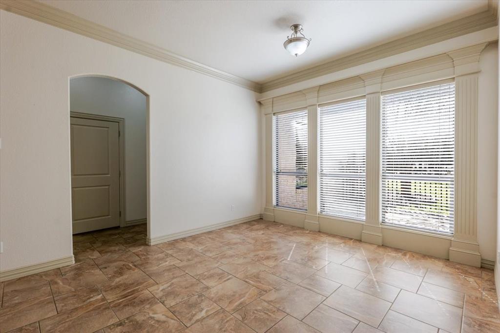 221 Arapahoe Ridge Weatherford, TX 76087 - Photo 13 of 36