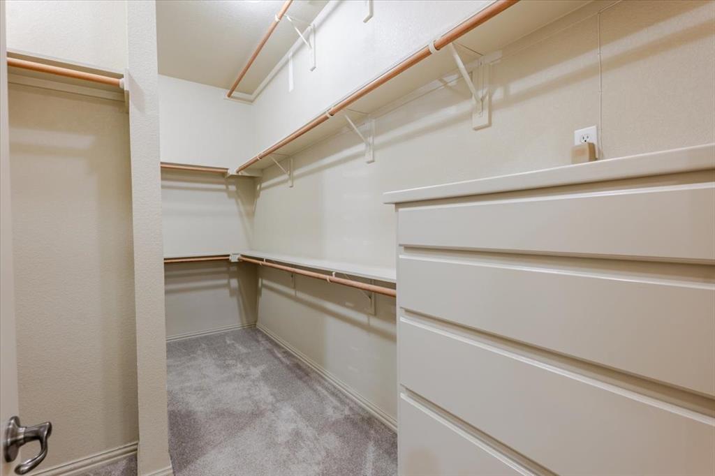 221 Arapahoe Ridge Weatherford, TX 76087 - Photo 17 of 36