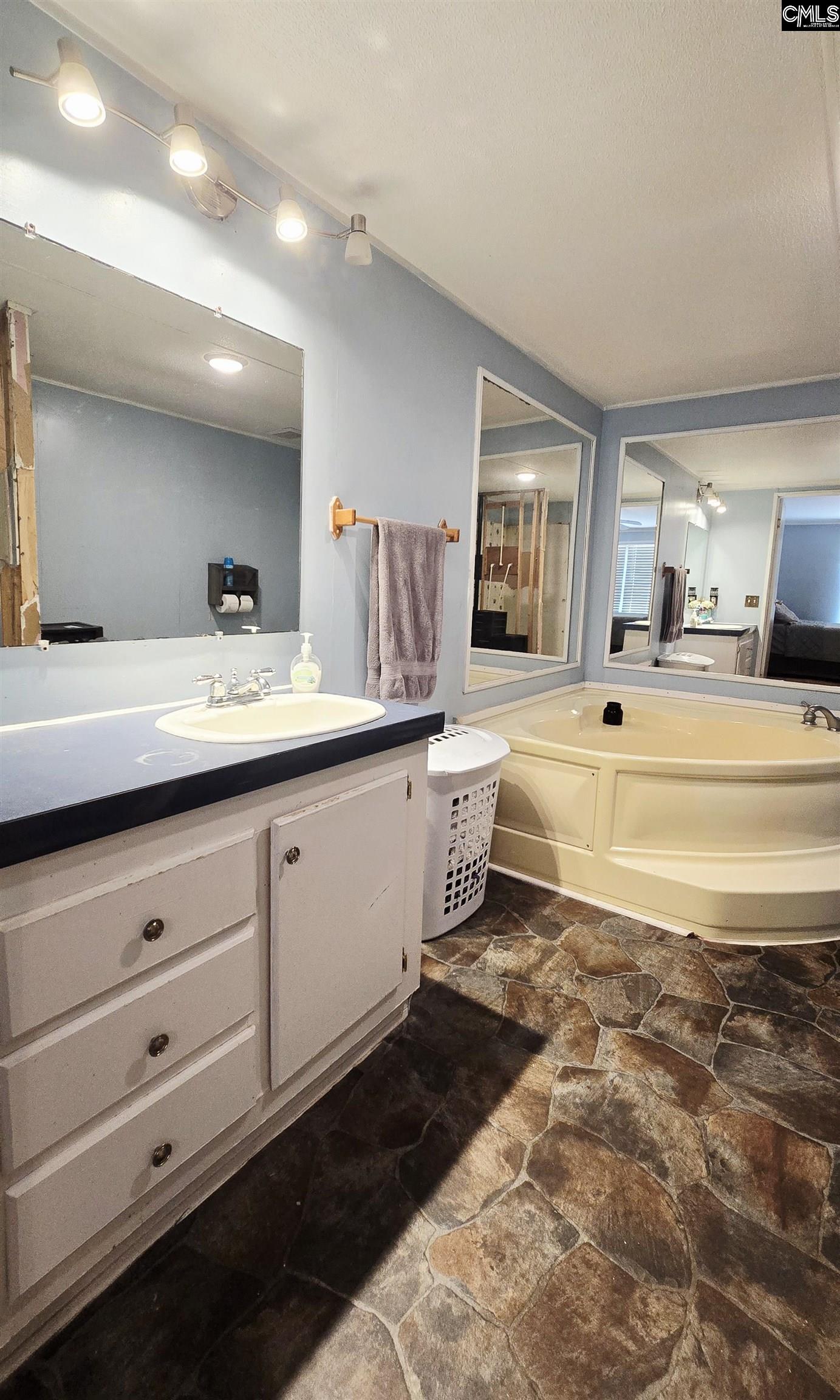 624 Lawson Road Leesville, SC 29070 - Photo 21 of 37