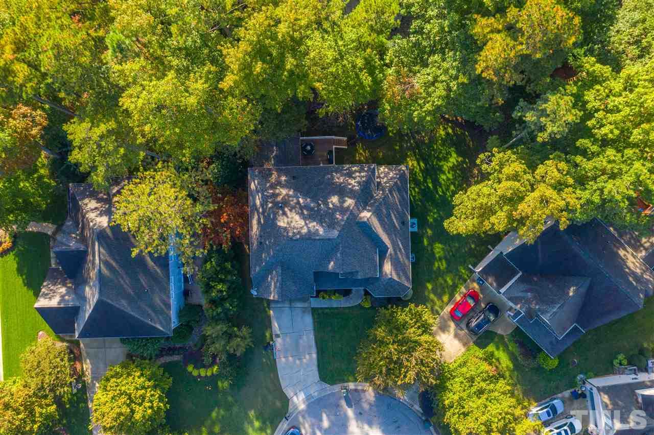 4307 Oakthorne Way Raleigh, NC 27613 - Photo 28 of 30 an aerial view of a house with a yard