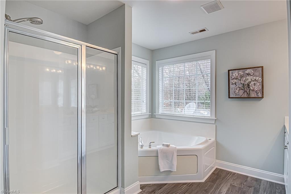 706 Number Ten Way Oak Ridge, NC 27310 - Photo 23 of 34