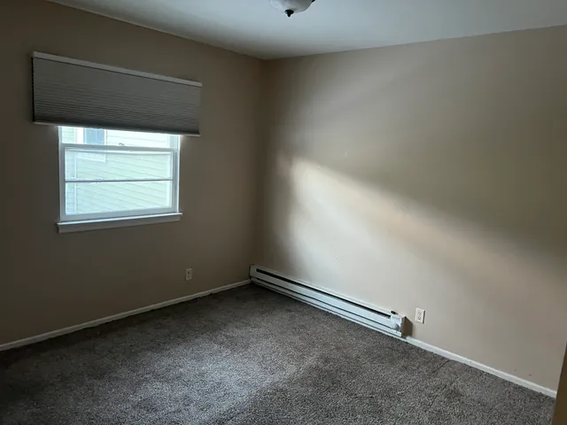 $1,100 | 1184 East Merchant Street, Unit 213, Kankakee, IL 60901