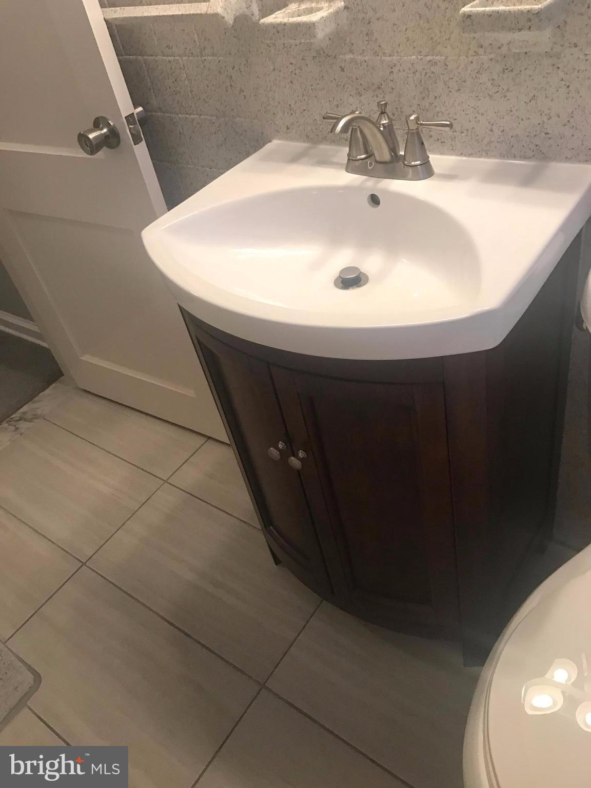 928 Coleridge Road Baltimore, MD 21229 - Photo 24 of 30 Bath
