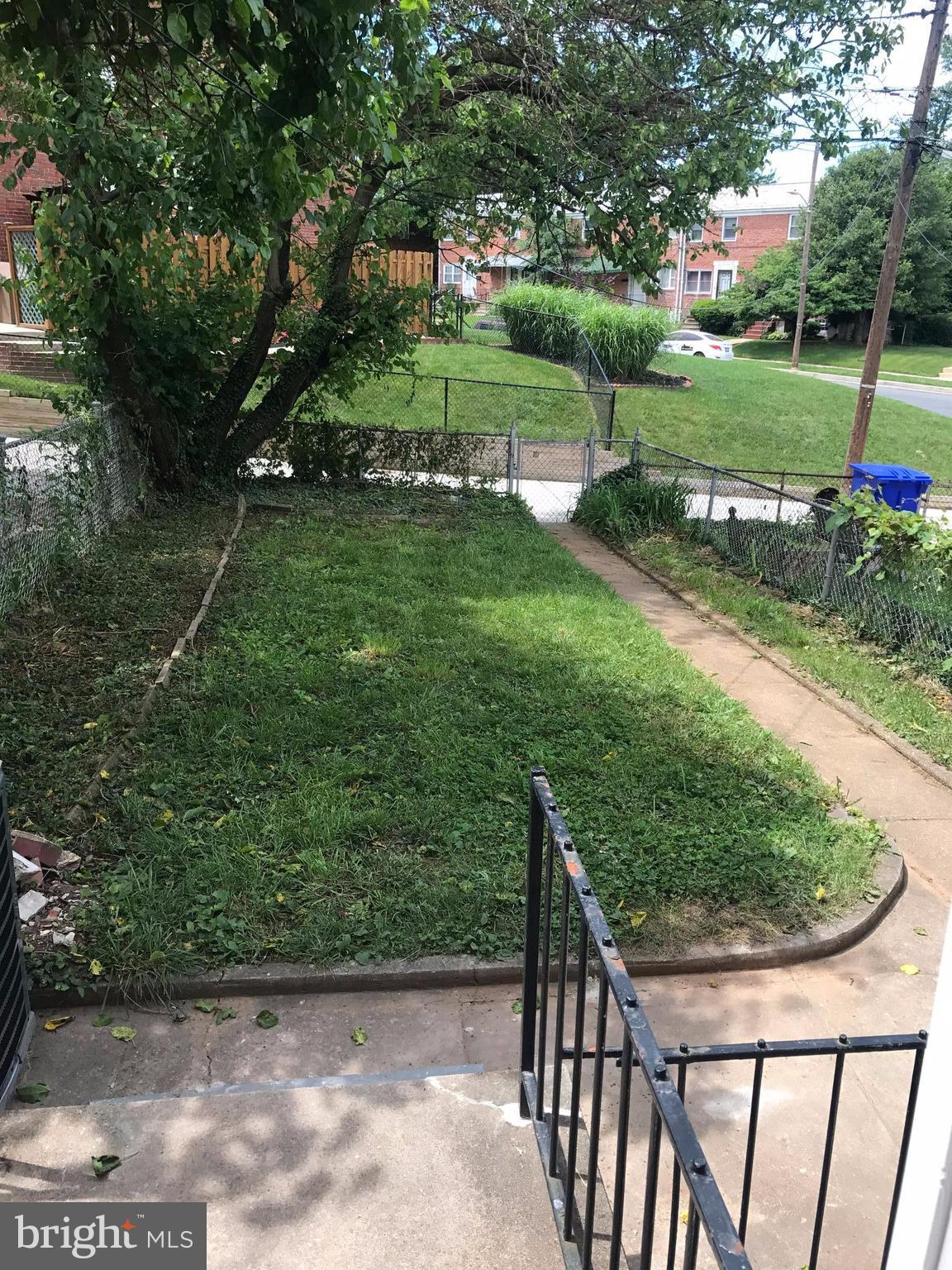 928 Coleridge Road Baltimore, MD 21229 - Photo 29 of 30 Exterior (Rear)