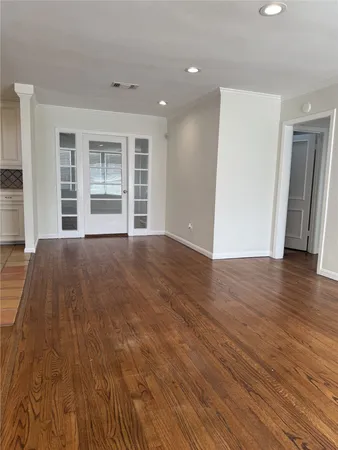 $2,350 | 1234 Gardenia Drive, Houston, TX 77018
