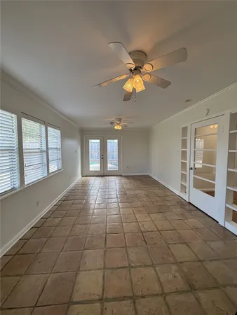 $2,350 | 1234 Gardenia Drive, Houston, TX 77018