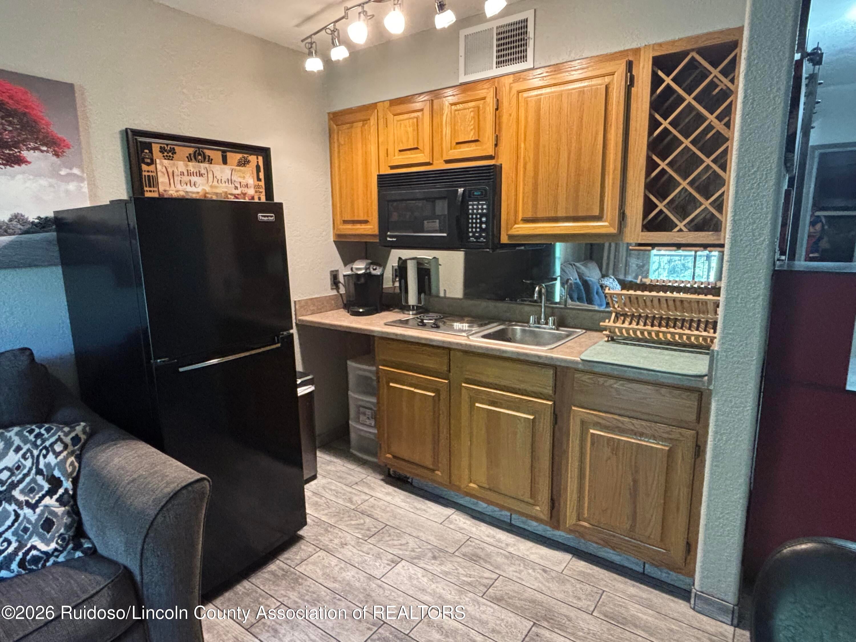 904 Carrizo Canyon Road, Unit 231 Ruidoso, NM 88345 - Photo 7 of 25 Gallery Image 7