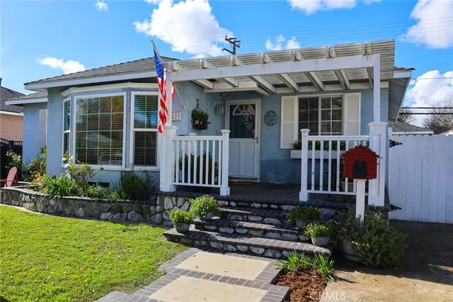 $1,075,000 | 4523 Ostrom Avenue, Lakewood, CA 90713