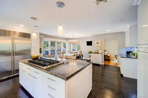 $629,000 | 16 Arapaho Court, Suffern, NY 10901