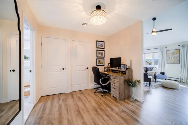 $629,000 | 16 Arapaho Court, Suffern, NY 10901