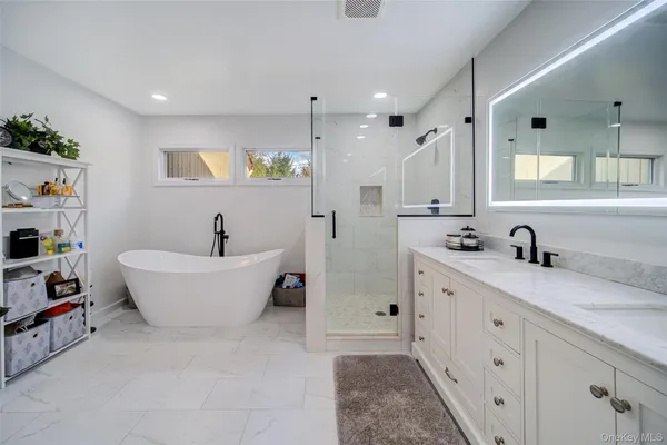 $629,000 | 16 Arapaho Court, Suffern, NY 10901