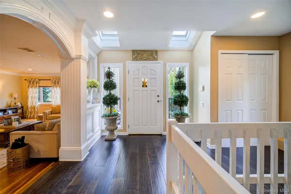 $629,000 | 16 Arapaho Court, Suffern, NY 10901