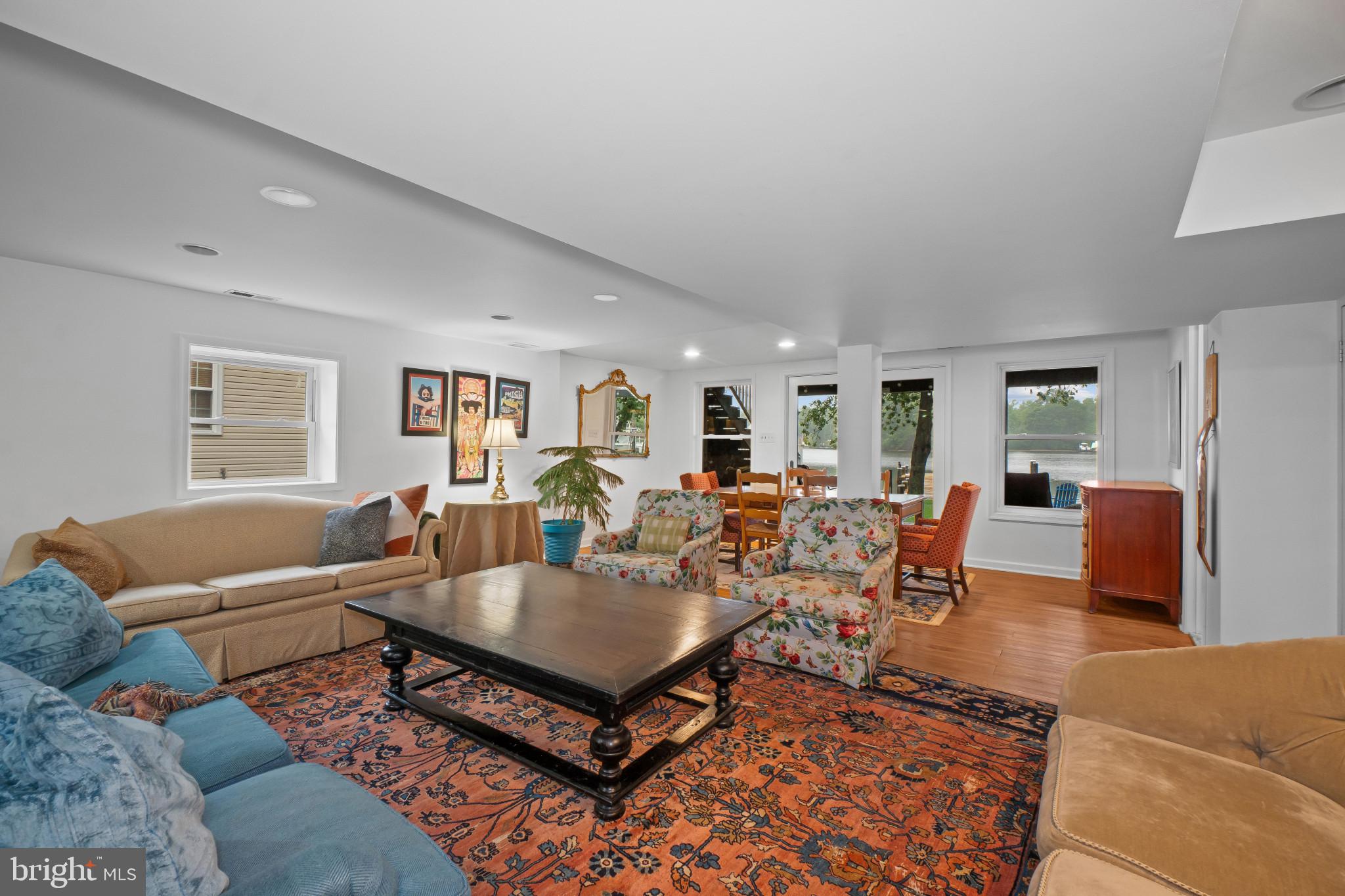 332 Riverside Drive Pasadena, MD 21122 - Photo 24 of 55 Family Room