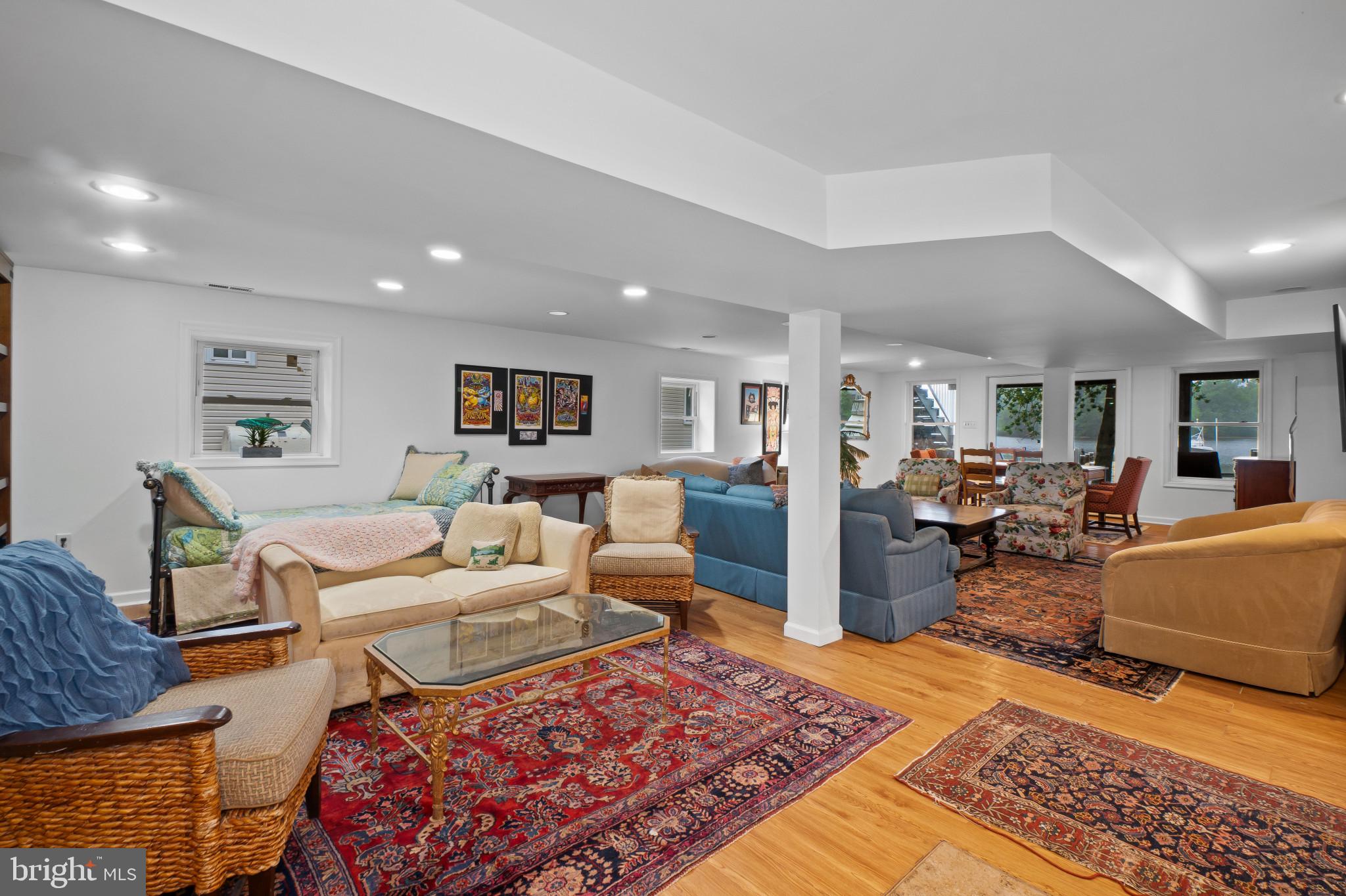 332 Riverside Drive Pasadena, MD 21122 - Photo 25 of 55 Family Room