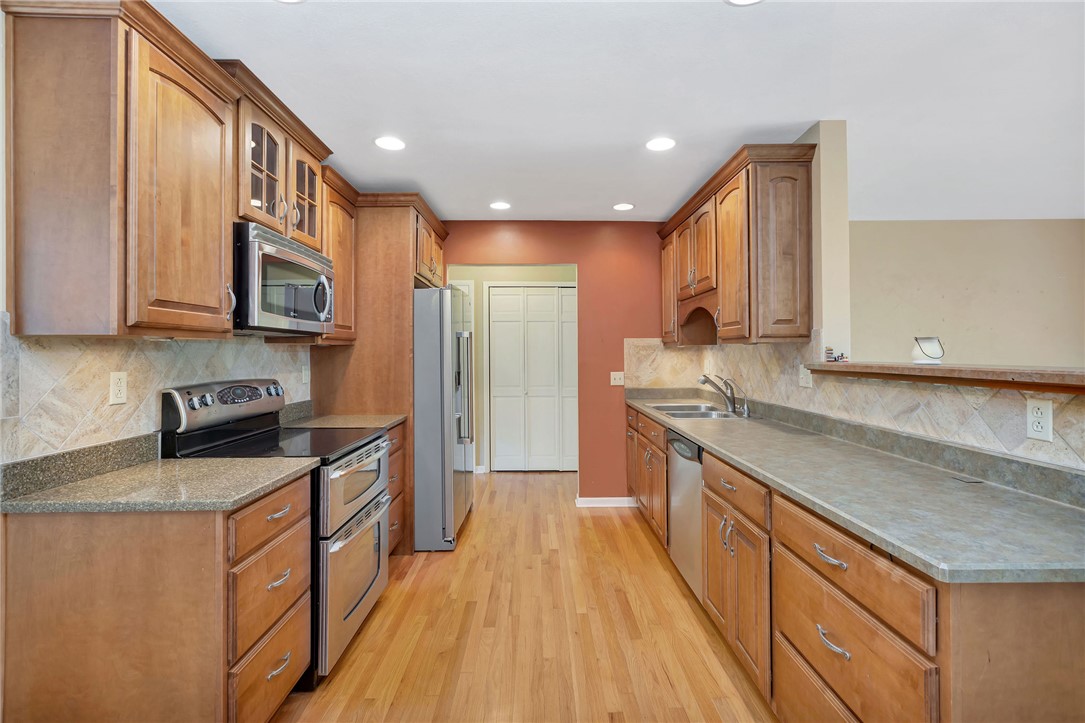 4200 Dayton Springfield Road Springfield, OH 45502 - Photo 16 of 56