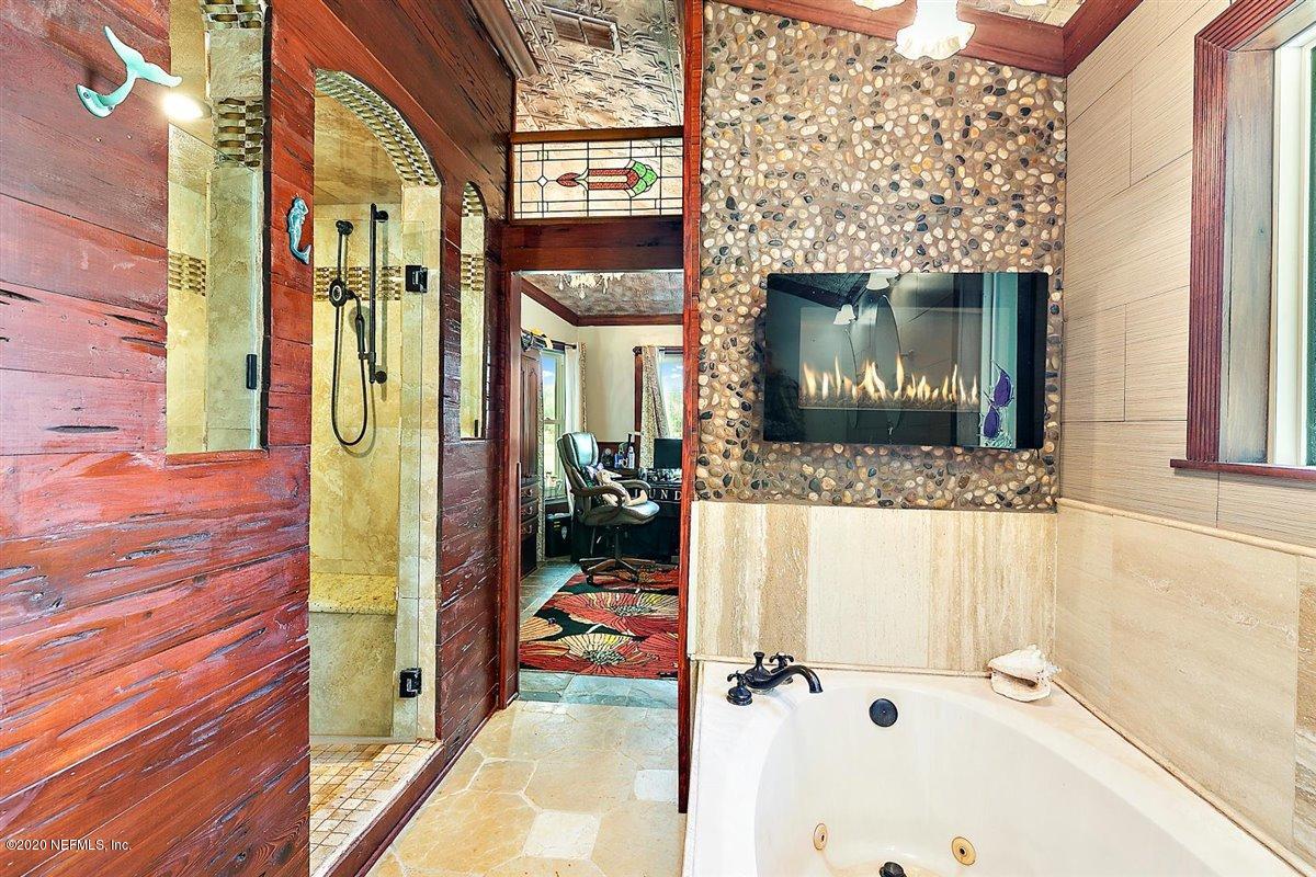 96396 Chester Road Yulee, FL 32097 - Photo 13 of 32 13-Primary Bathroom