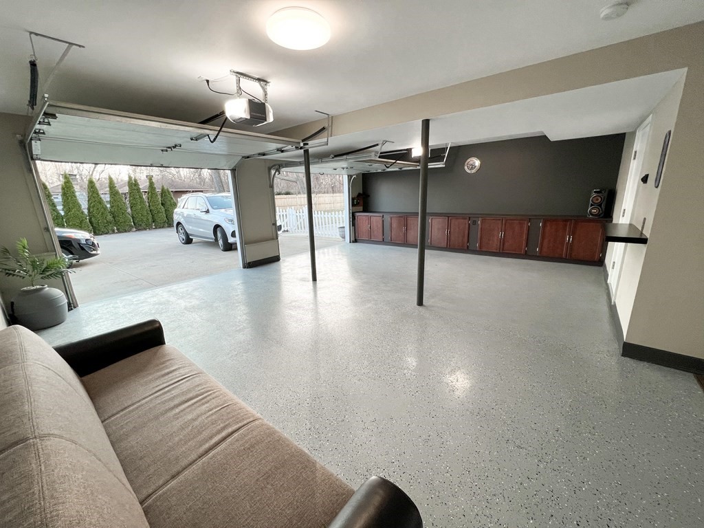 955 River Road Agawam, MA 01001 - Photo 26 of 26 Gallery Image 26