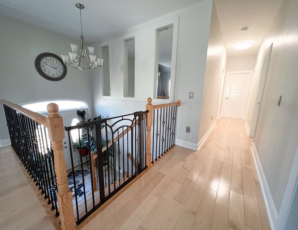 955 River Road Agawam, MA 01001 - Photo 6 of 26 Gallery Image 6