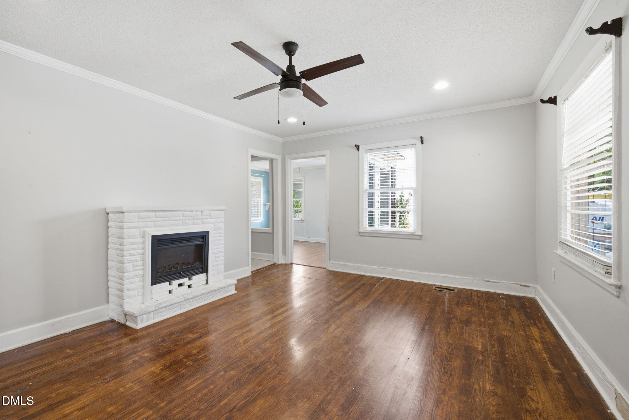 2716 Knowles Street Raleigh, NC 27603 - Photo 5 of 26