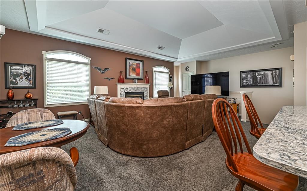 208 Adams Pointe Boulevard, Unit 6 Mars, PA 16046 - Photo 4 of 18