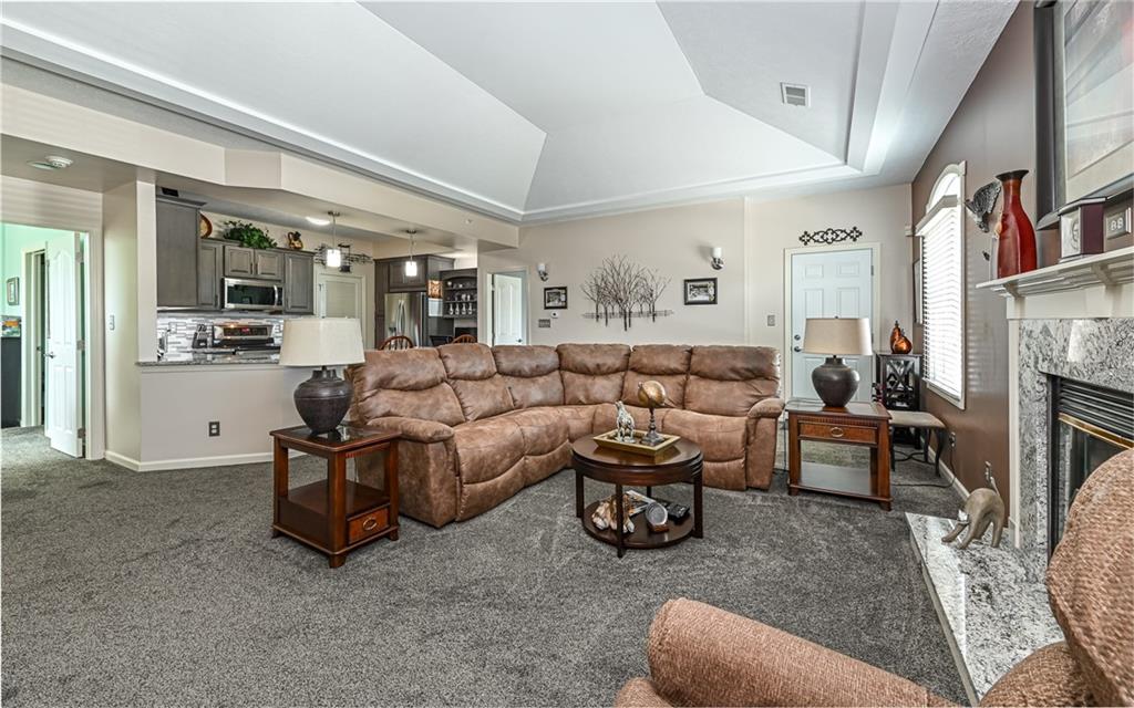 208 Adams Pointe Boulevard, Unit 6 Mars, PA 16046 - Photo 6 of 18