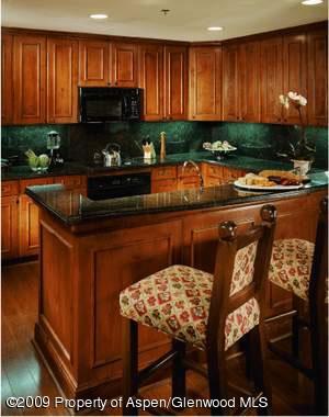 75 Prospector Road, Unit 82067 Aspen, CO 81611 - Photo 2 of 6 Kitchen