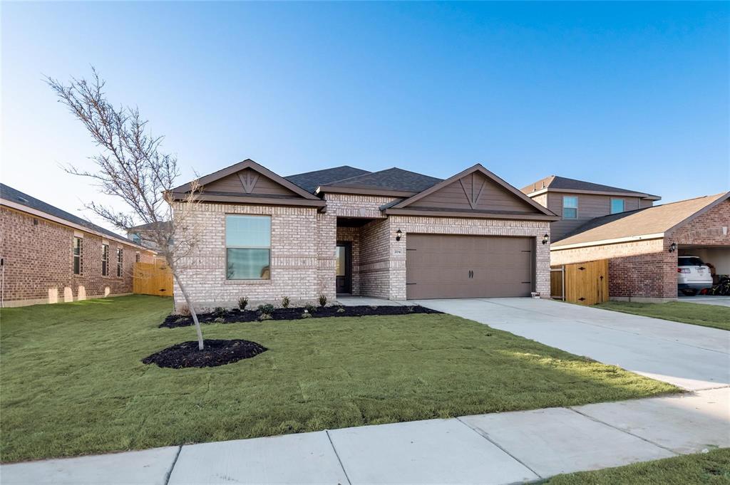204 Lake Ridge Princeton, TX 75407 - Photo 2 of 24