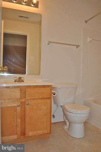 9633 Biggs Road Middle River, MD 21220 - Photo 14 of 23 Bath