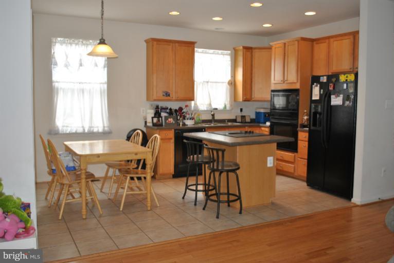 9633 Biggs Road Middle River, MD 21220 - Photo 5 of 23 Kitchen