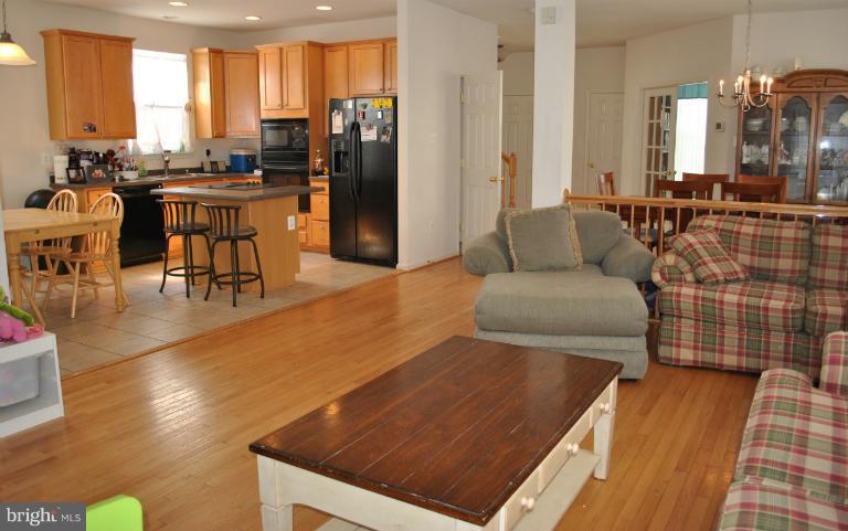 9633 Biggs Road Middle River, MD 21220 - Photo 6 of 23 Interior (General)