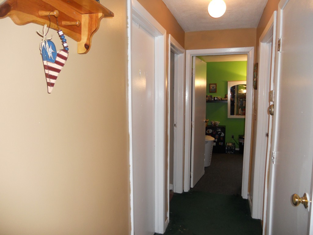 35 Yvonne Road Bellingham, MA 02019 - Photo 10 of 19 Gallery Image 10