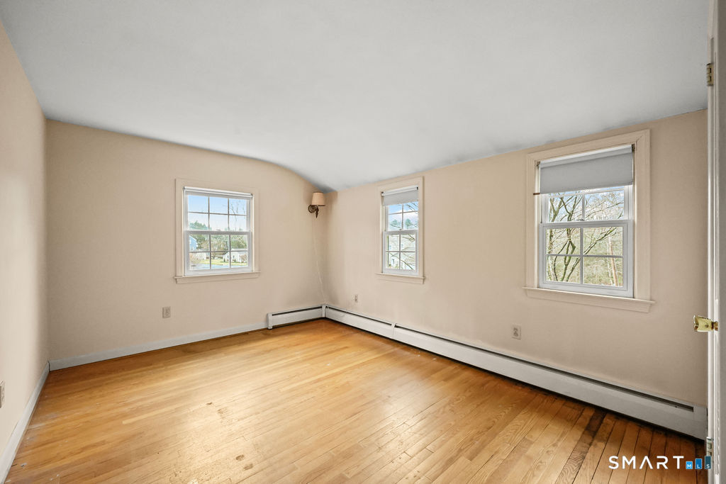 16 Richard Road Simsbury, CT 06070 - Photo 21 of 40