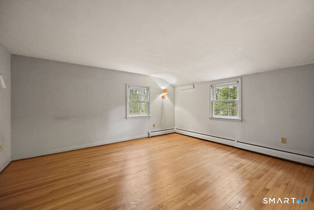 16 Richard Road Simsbury, CT 06070 - Photo 23 of 40