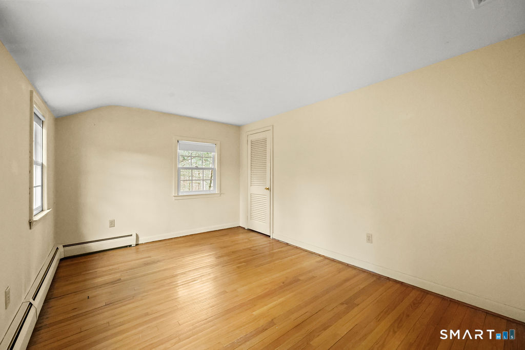 16 Richard Road Simsbury, CT 06070 - Photo 27 of 40