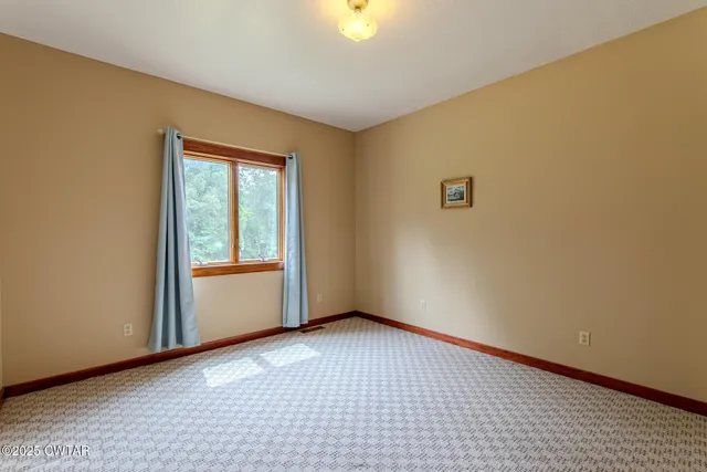 $499,000 | 3554 Shades Bridge Road, Greenfield, TN 38230