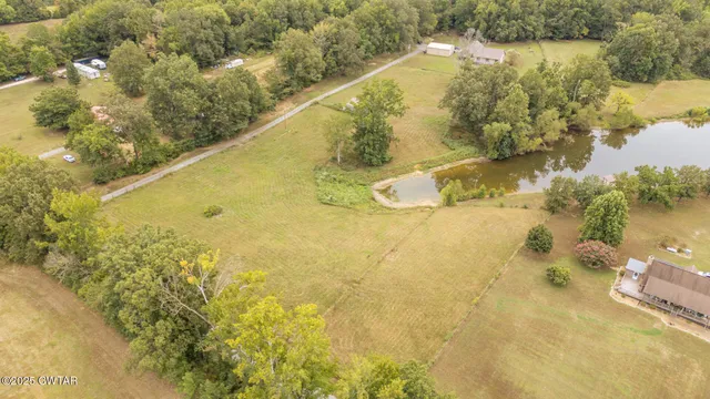 $499,000 | 3554 Shades Bridge Road, Greenfield, TN 38230