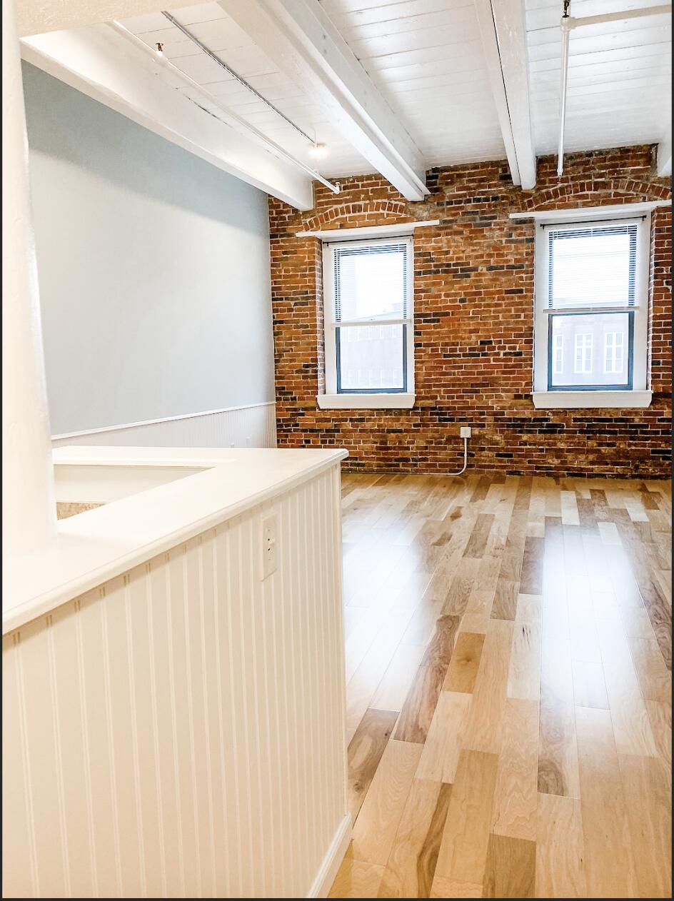 110 Main Street, Unit 131 Saco, ME 04072 - Photo 3 of 11 Screen Shot 2022-01-10 at 10.56.01 AM