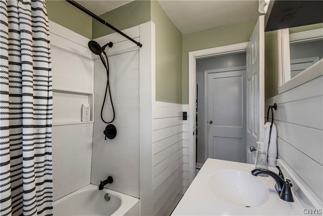 50-74 Wilbur Road New Hartford, NY 13413 - Photo 13 of 37