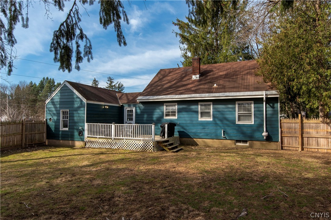 50-74 Wilbur Road New Hartford, NY 13413 - Photo 2 of 37