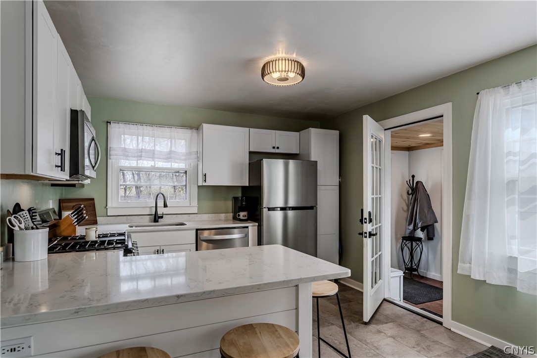 50-74 Wilbur Road New Hartford, NY 13413 - Photo 5 of 37