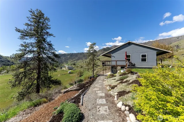 $749,000 | 2081 Highway 153, Carlton, WA 98814