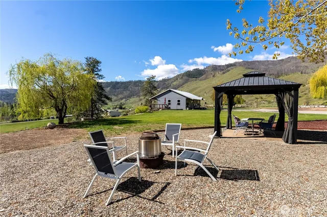 $749,000 | 2081 Highway 153, Carlton, WA 98814