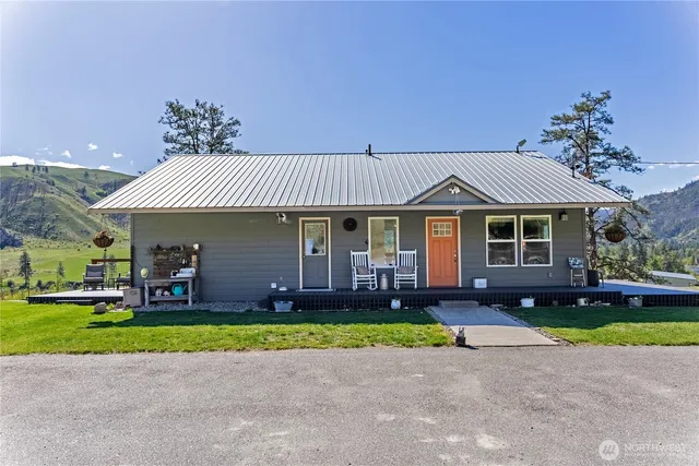 $749,000 | 2081 Highway 153, Carlton, WA 98814