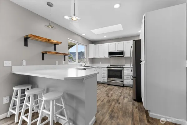 $724,000 | 2081 Highway 153, Carlton, WA 98814